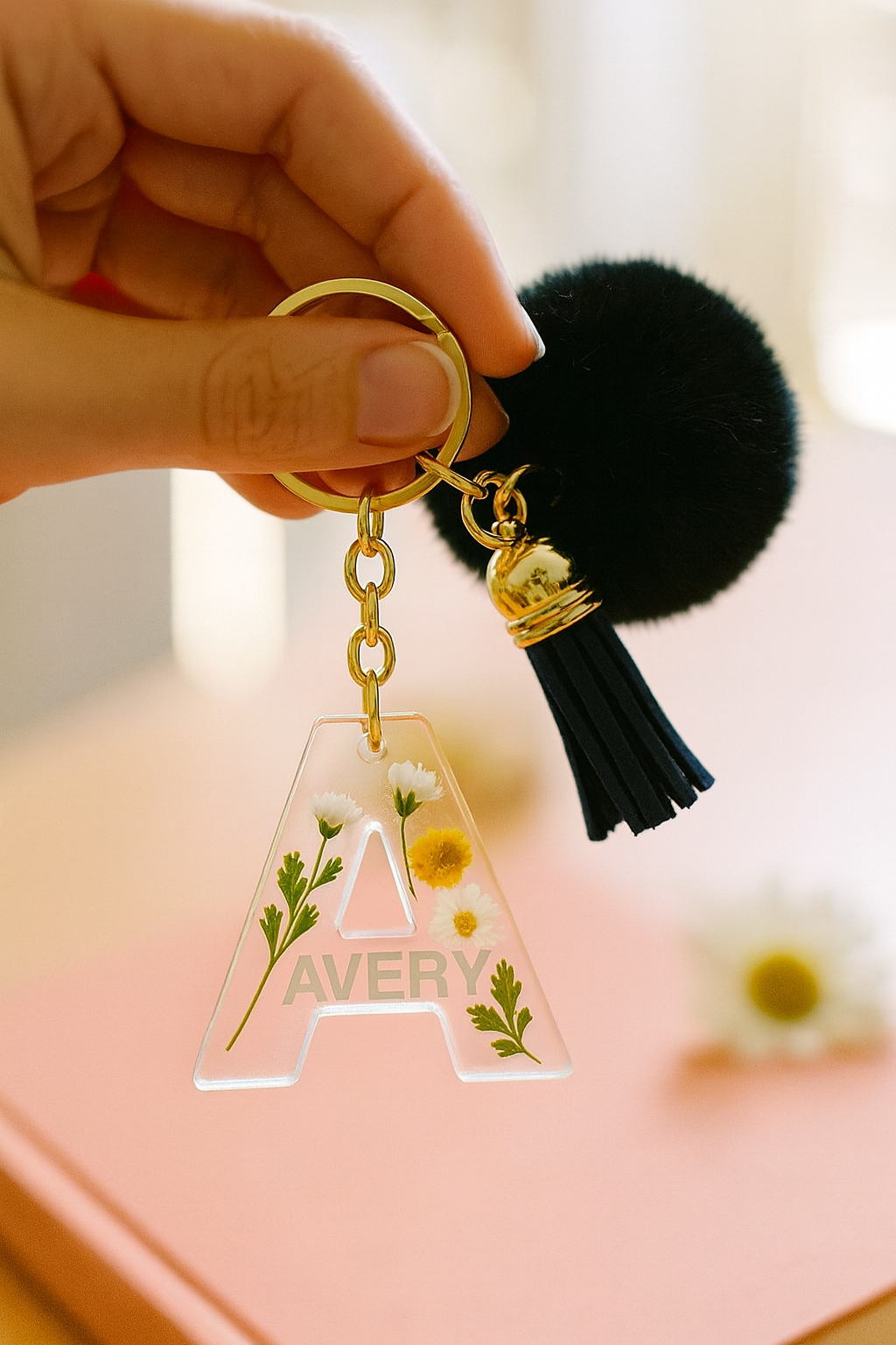 Personalized Resin Initial Keychain with Name ā Custom Letter Bag Charm