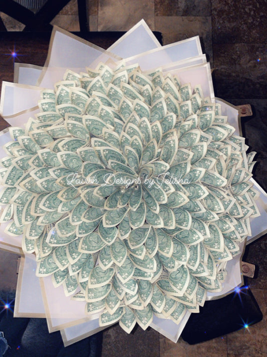 Luxury “Money” Bouquet – Realistic, Decorative Bills