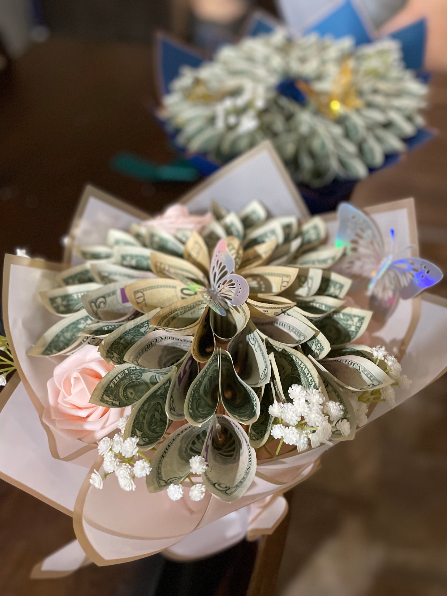 Luxury “Money” Bouquet – Realistic, Decorative Bills