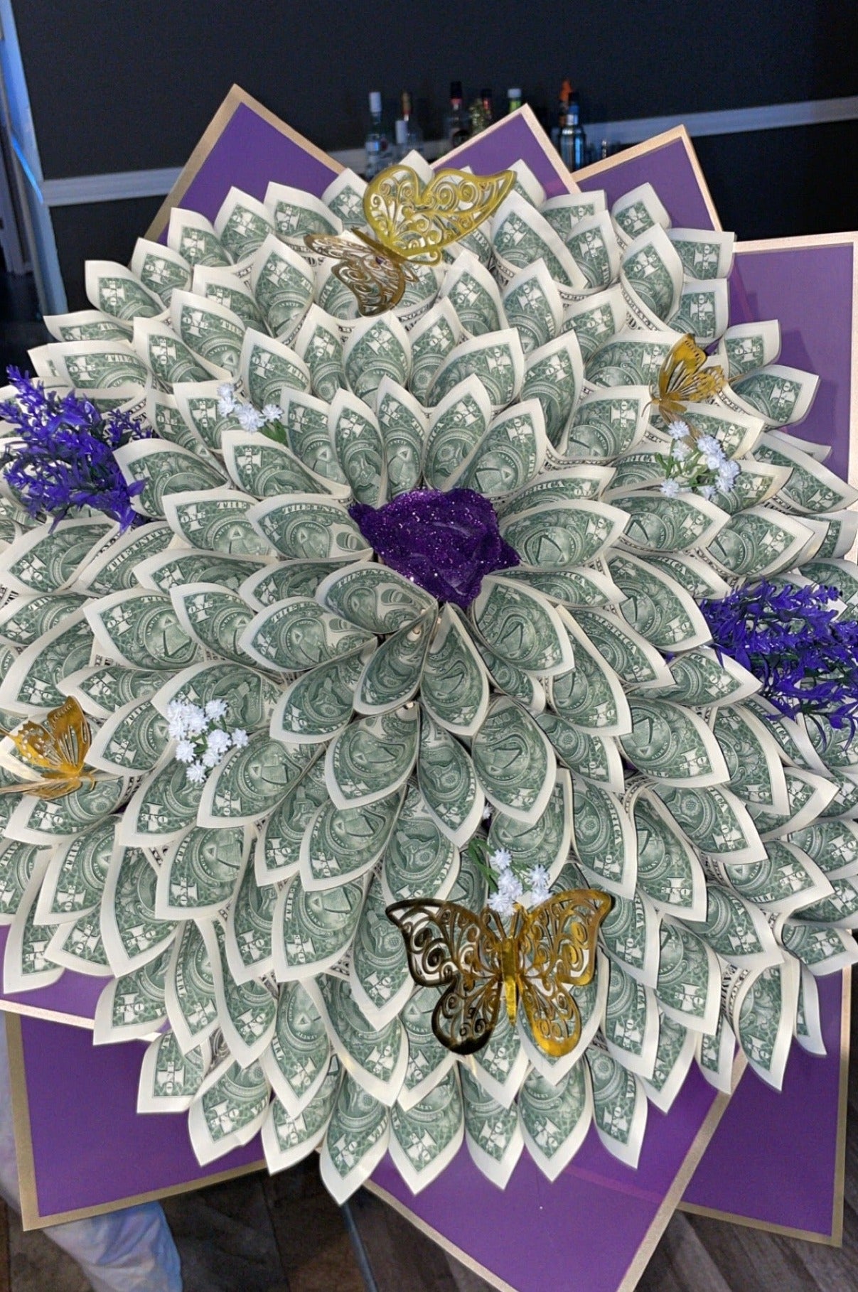 Luxury “Money” Bouquet – Realistic, Decorative Bills