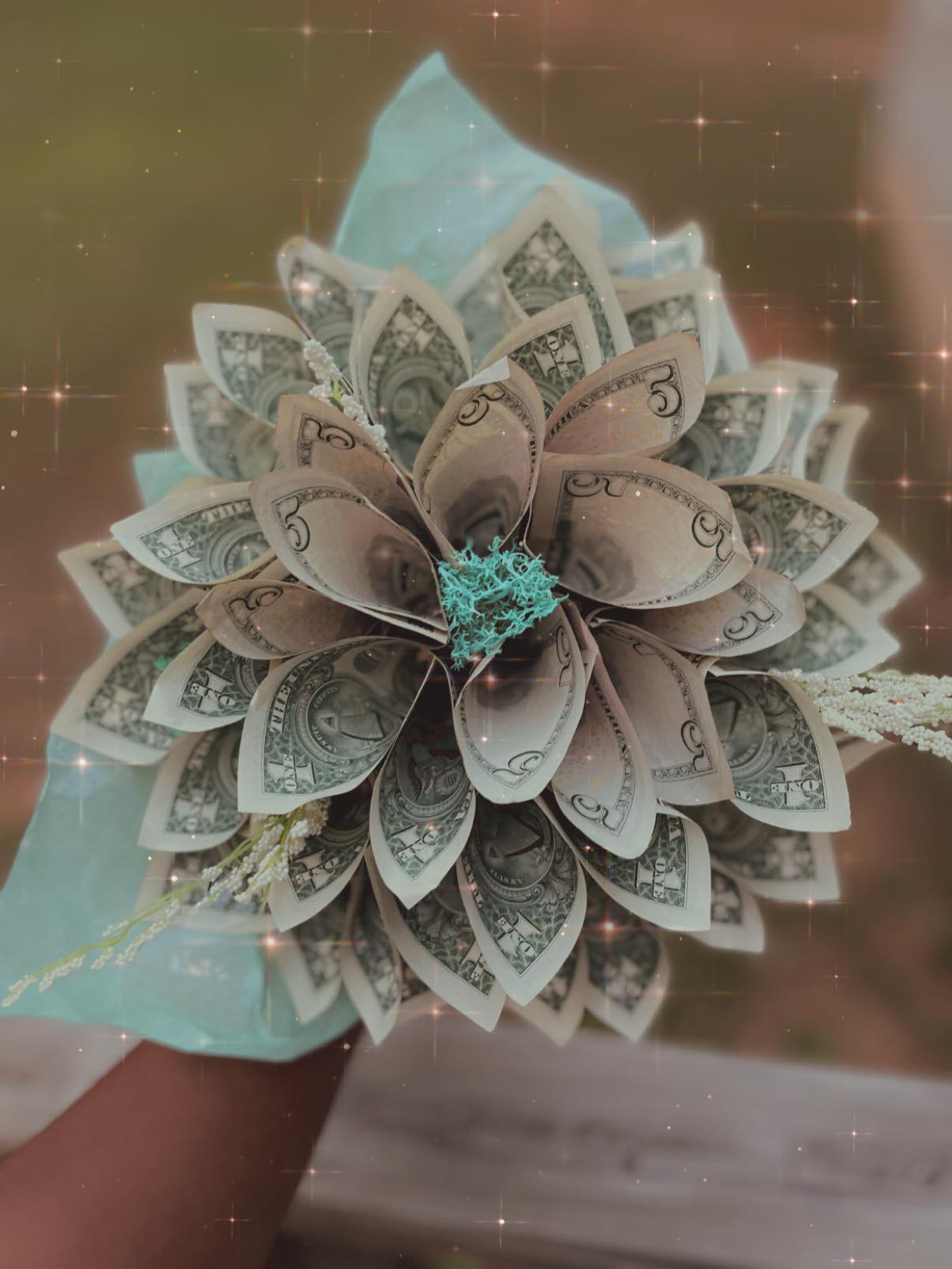 Luxury “Money” Bouquet – Realistic, Decorative Bills